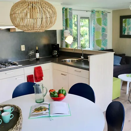 Camping Jardenne 6p 3bdrms *