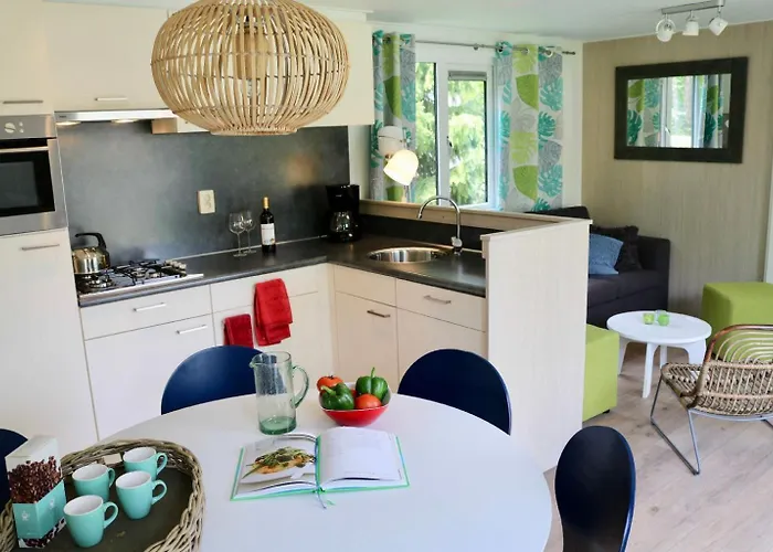 مكان تخييم Jardenne 6p 3bdrms *