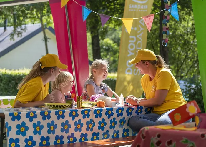 مكان تخييم Jardenne 6p 3bdrms Grupont